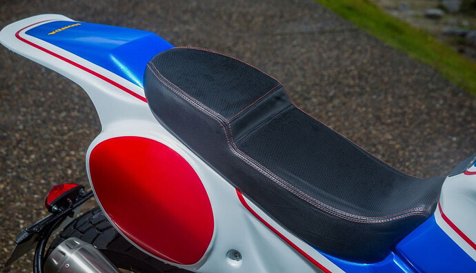 336878-cb650r-flat-tracker-by-adn-motors-france_1_1000x575jpeg